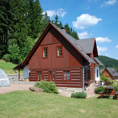 Villa In With Thermal Spring Pecka